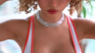 urbabydollxo nude videos