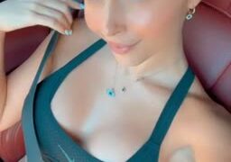 Caryn Beaumont exclusive tits photos