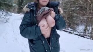 Erotic Miniloona big tits video exposed HD now