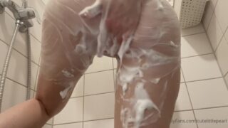 leaked onlyfans nude videos of cutegeekie exposed