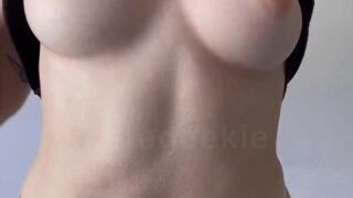 Fansly leaks of Cutegeekie sexy scenes trending