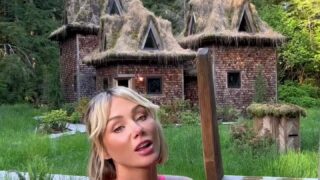 Sara Jean Underwood leaked nudes online