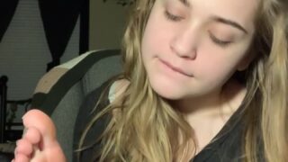 Valeriewhitebby leak provocative captures solo