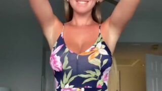 curvy body Brazzyblondebhabie bikini adult