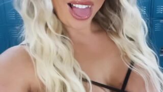 sensual curves Callie Brooks peep nude