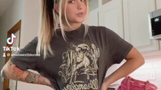 Valeriewhitebby onlyfans intense scenes wild encounters