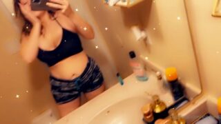 scandalous sexy nudes Solyluna24 leak