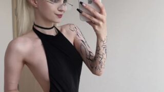 Leaked Pipsyo intimate pussy shots