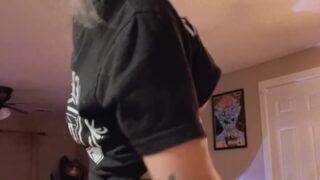 Valeriewhitebby secret leak strip