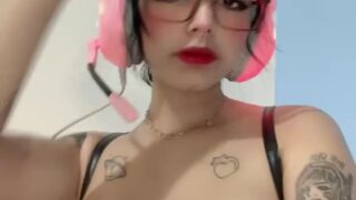 YYasmim Cat shocking naughty girl intimate