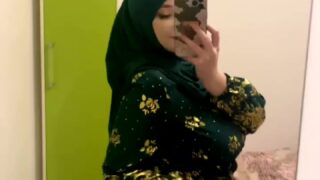 Maya Martinni exclusive provocative figure peep