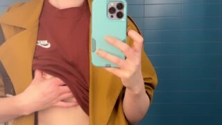 Erna Burn erotic ass cam moments revealed