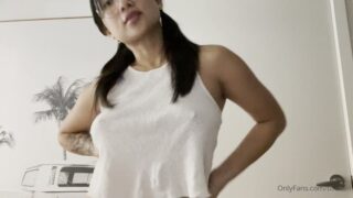 Cattiiieeen tits photos excite fans on social media