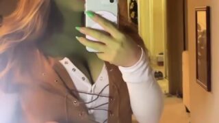 Sava Schultz romantic lesbian moments leaked online