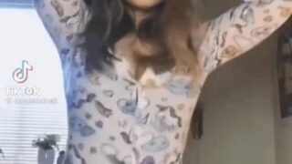 Download Sava Schultz’s sensual shower videos