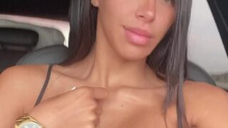 Dahyn11 teasing tits on private cam