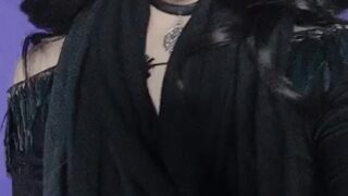 Felicia Vox pussy play solo video