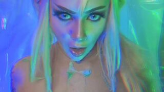 Felicia Vox seductive cam tease trending