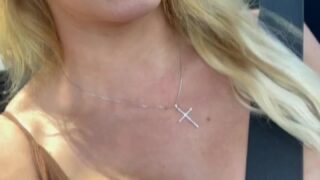 Courtney Tailor naughty webcam performance online