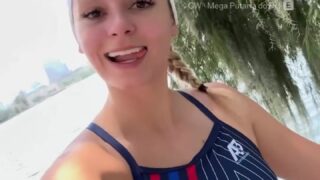 KirstenTooSweet experiencing extreme forced pleasure challenge