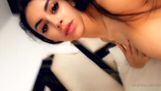 Dahyn11 HD pussy play cam video