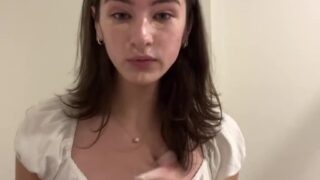 Whorella’s naughty solo oil session leaked