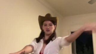 Hardcore gloryhole blowjob featuring Whorella caught in HD