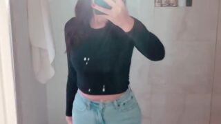 Forbidden big tits group play with That1Iggirl revealed