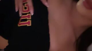 Intimate nude fantasies with That1Iggirl revealed