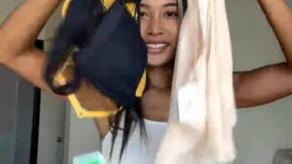 Asianfantasyx dripping in oil and ready to get fucked