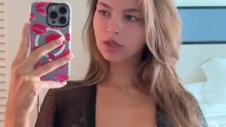 Tits bouncing wildly in Grace Boor leaked video