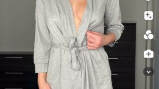 Brookeblond moaning while getting double stuffed