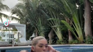 OnlyFans masturbation  Aishah Sofey fingers deep