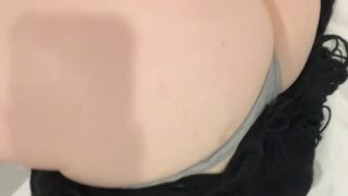 Leaked foot fetish session Lara Rose getting toes sucked