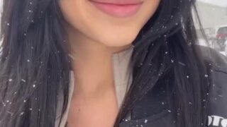 Feet fetish  Aishah Sofeys toes licked on cam