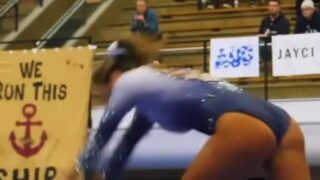 Nude slow-motion video of Spicylittlebunny riding