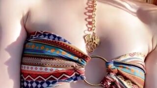 Nude Pyra Fae teasing before getting destroyed