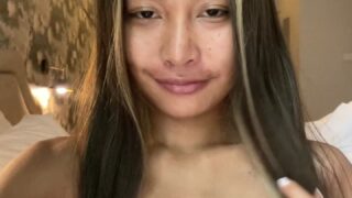 Asianfantasyx’s pussy pulsating