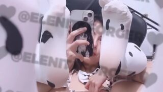 OnlyFans leak Elenita Forger shows full pussy close-up