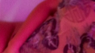 Iamlexia pussy stretch dildo squirt