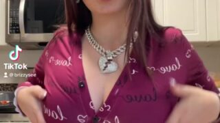 Brizzysee naughty cam tease