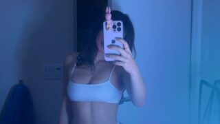 facefuck blowjob jellybellylillian leak squeeze ride