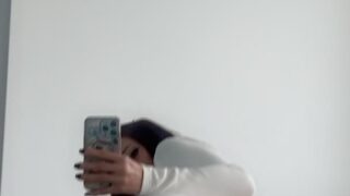 Tight creampie – Noemiexlili takes thick cock and shakes after