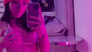 slow bounce POV Mariana Cruz wants every drop