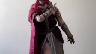 Noemiexlili strokes cock with feet while calling you a foot perv