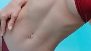 Cherrybabex7’s leaked solo ends with moaning and squirting