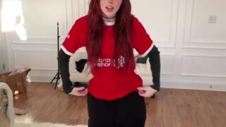 OnlyFans anal teaser – Noemiexlili takes it deep in hotel mirror