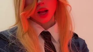 Skirt up, tits out – Noemiexlili fucked fast next to freeway