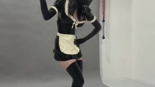 Noemiexlili’s toes stroke your shaft while she stares into cam