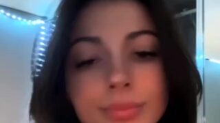 Flash and fuck – Noemiexlili moaning while bent over bridge railing